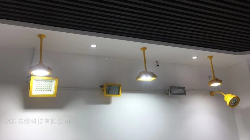 成都景观照明太阳能灯：参数解析与选型要点